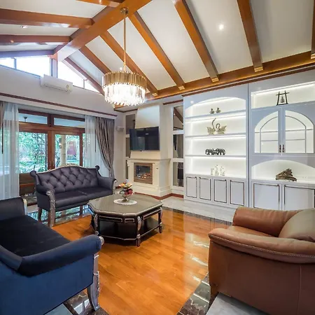 Modern Love Villa